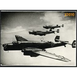   Junkers JU 86k német katonai repülőgépek, 2. világháború, 1940-es évek, eredeti sorszámozott UFA fotó, papírkép, középen törésnyom. 