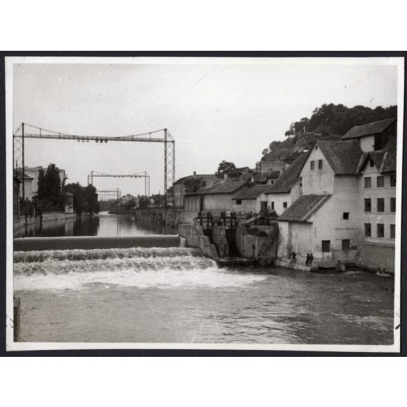 Élet a Szamos folyó partján, Kolozsvár, Kolozs megye, Erdély, utcakép, Horthy-korszak, helytörténet. 1940-es évek, Eredeti fotó, papírkép.